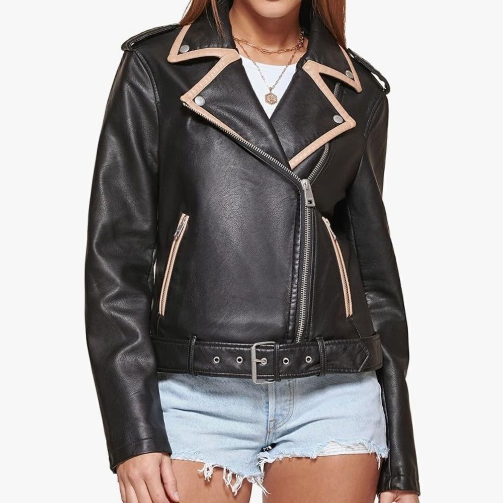 Brand new with Tags Levi’s Ladies Faux Leather Belted Motorcycle Jacket Small